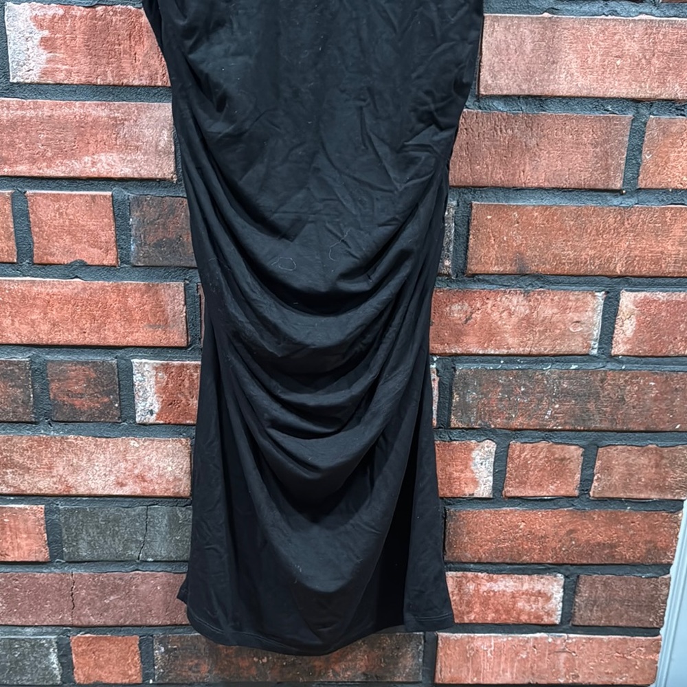 Isabella Oliver Black Sleeveless Dress - Picture 4 of 10